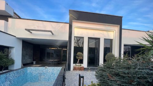 ویلای مدرن نقلی در روستای آران تهراندشت - کد 125
